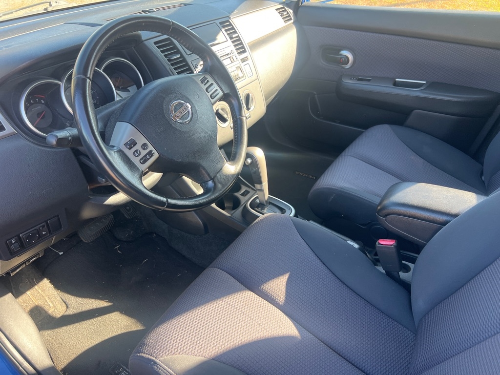 Nissan Versa 1.8 S 2008