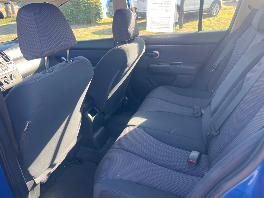 Nissan Versa 1.8 S 2008