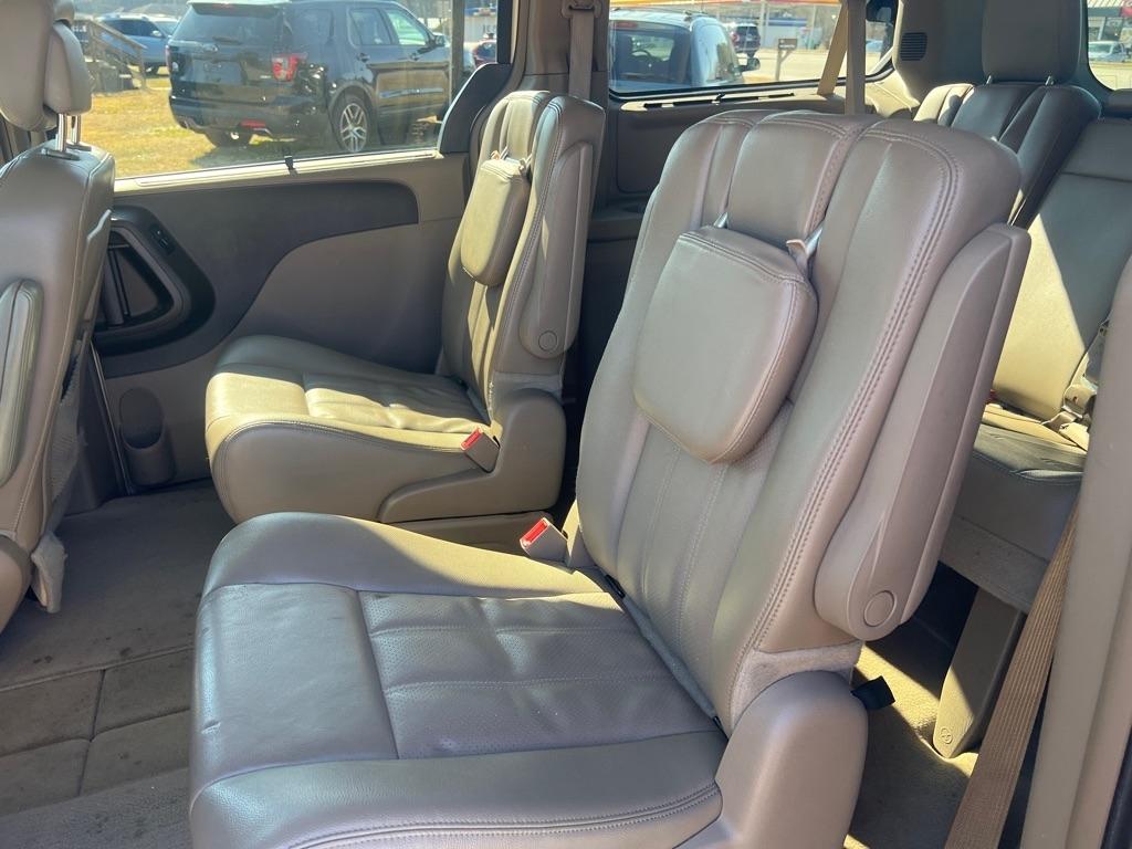 Chrysler Town & Country Touring-L 2014