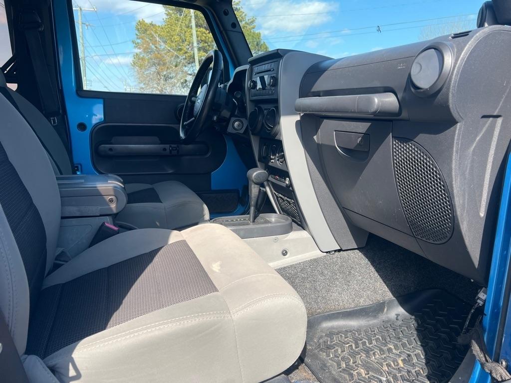 Jeep Wrangler Sport 4WD 2010