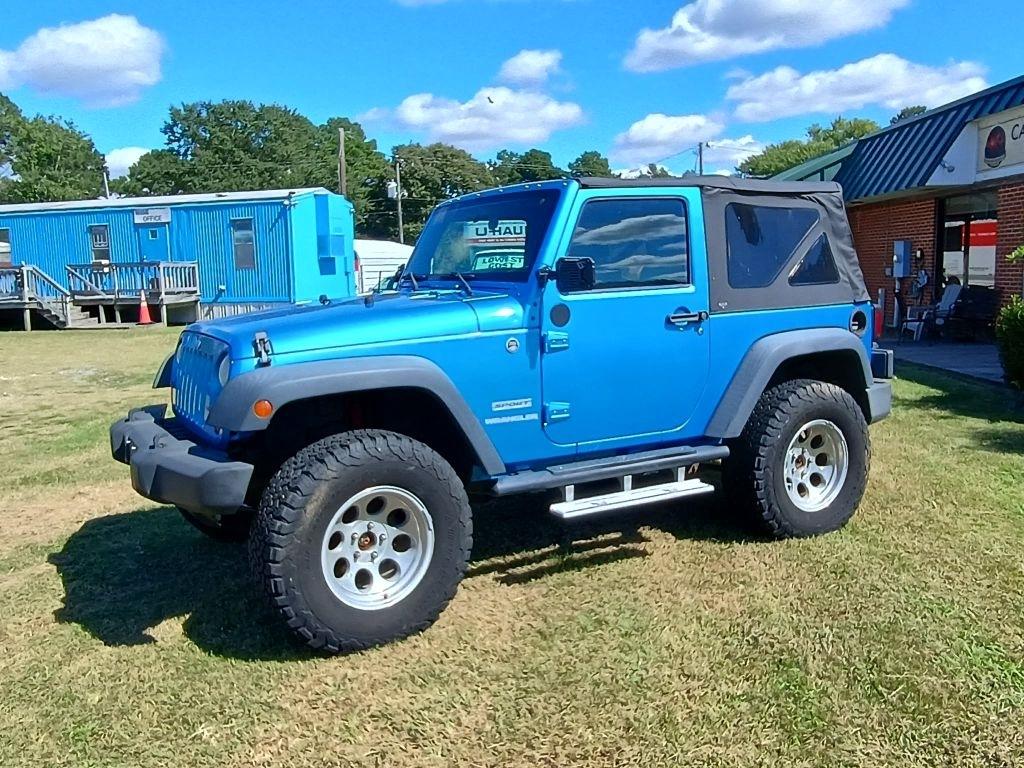 Jeep Wrangler Sport 4WD 2010