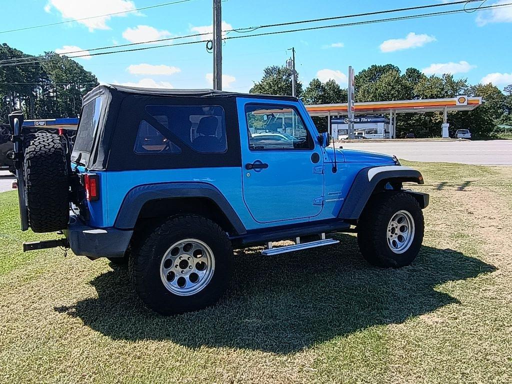Jeep Wrangler Sport 4WD 2010