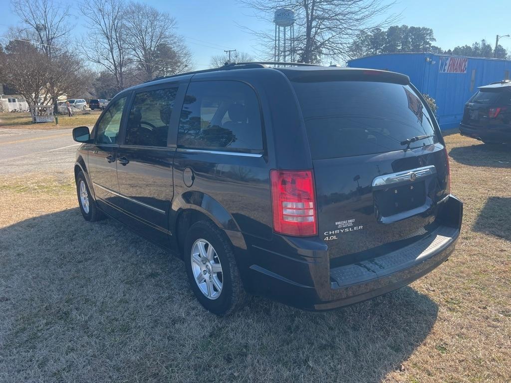 Chrysler Town & Country Touring 2010