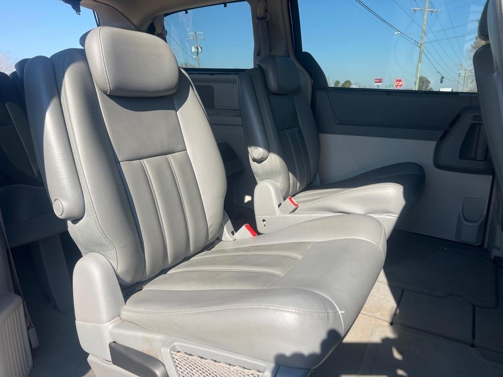 Chrysler Town & Country Touring 2010