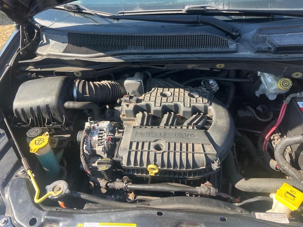 Chrysler Town & Country Touring 2010