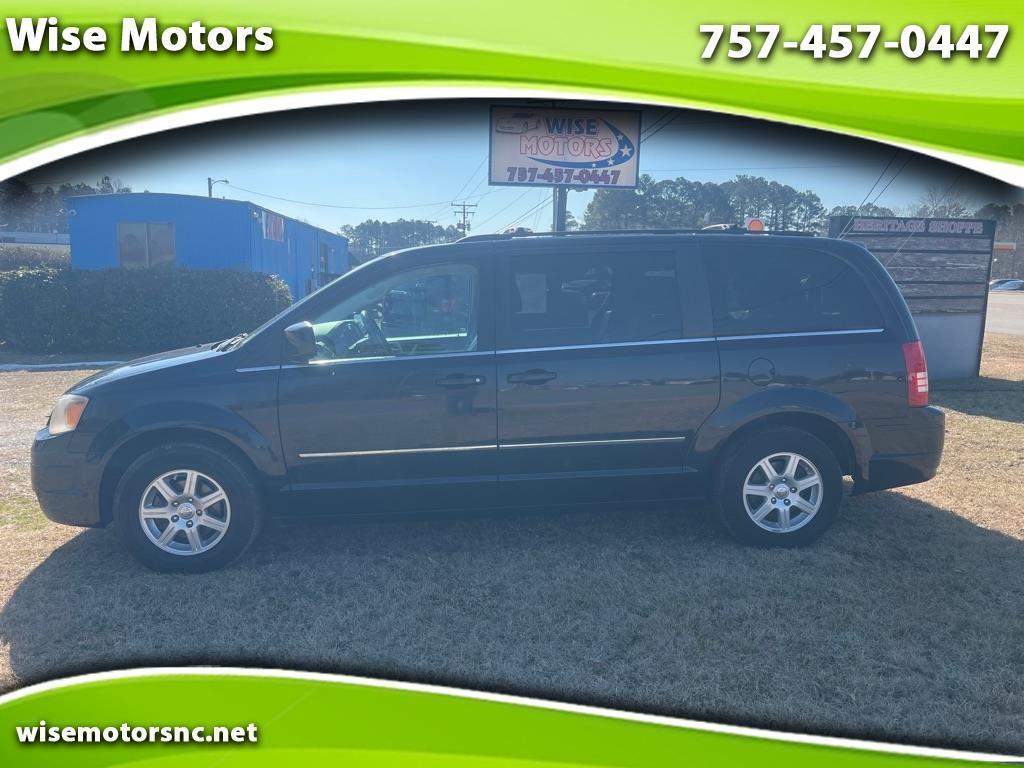 2010 Chrysler Town & Country Touring