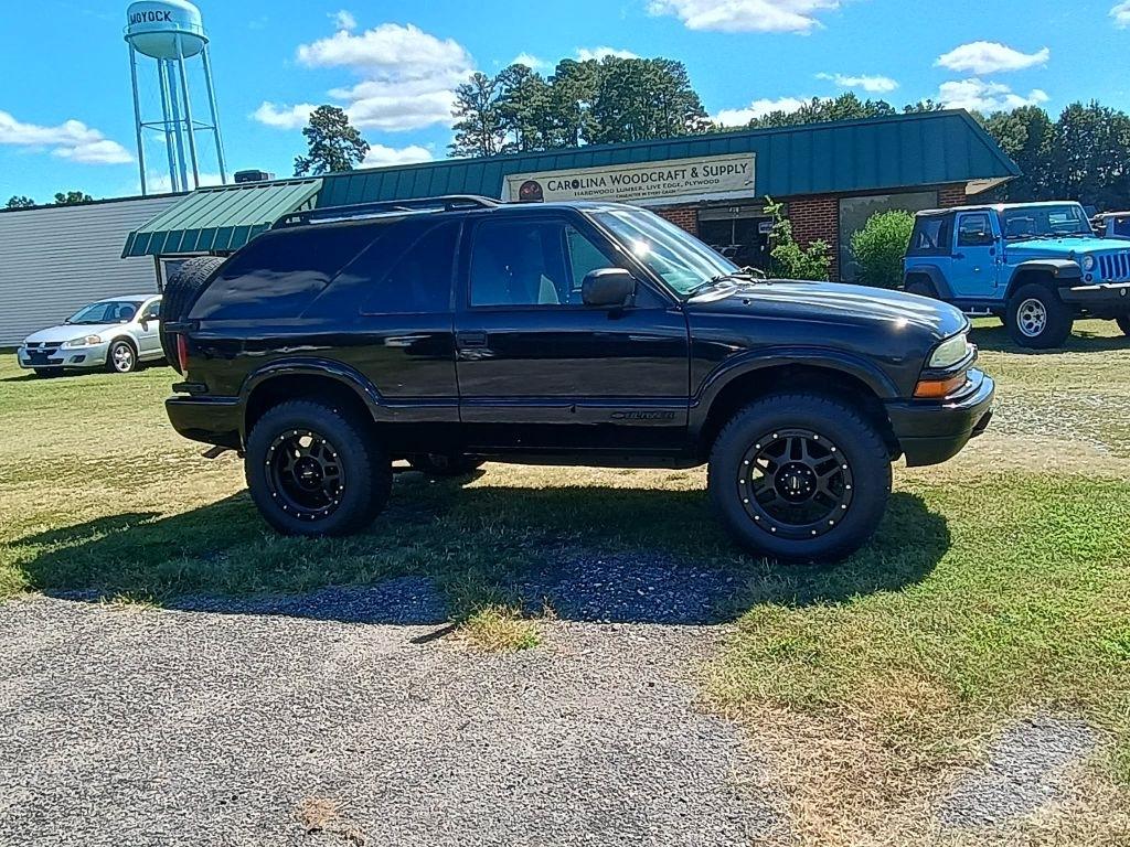 Chevrolet Blazer 2-Door 4WD LS 2004