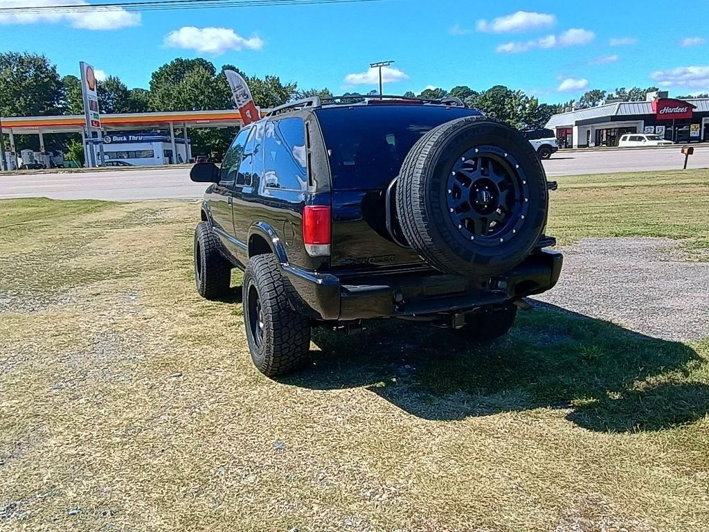 Chevrolet Blazer 2-Door 4WD LS 2004