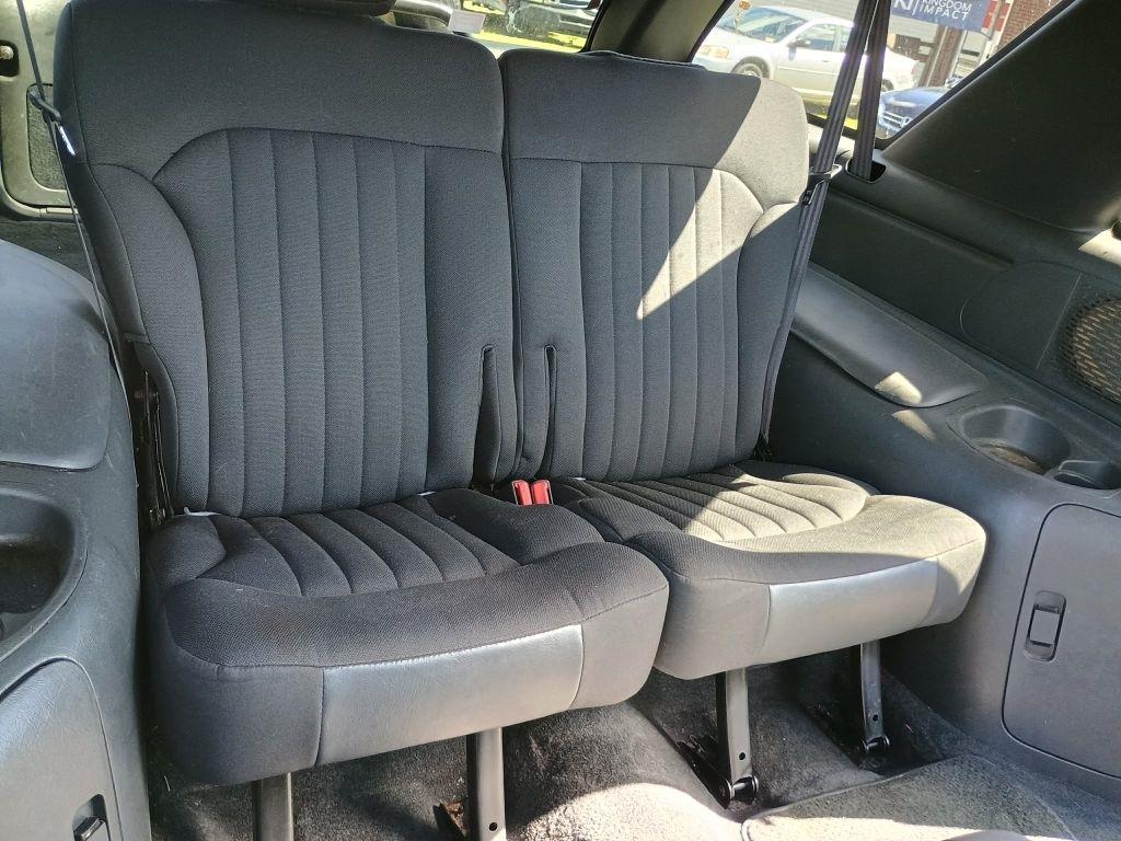 Chevrolet Blazer 2-Door 4WD LS 2004