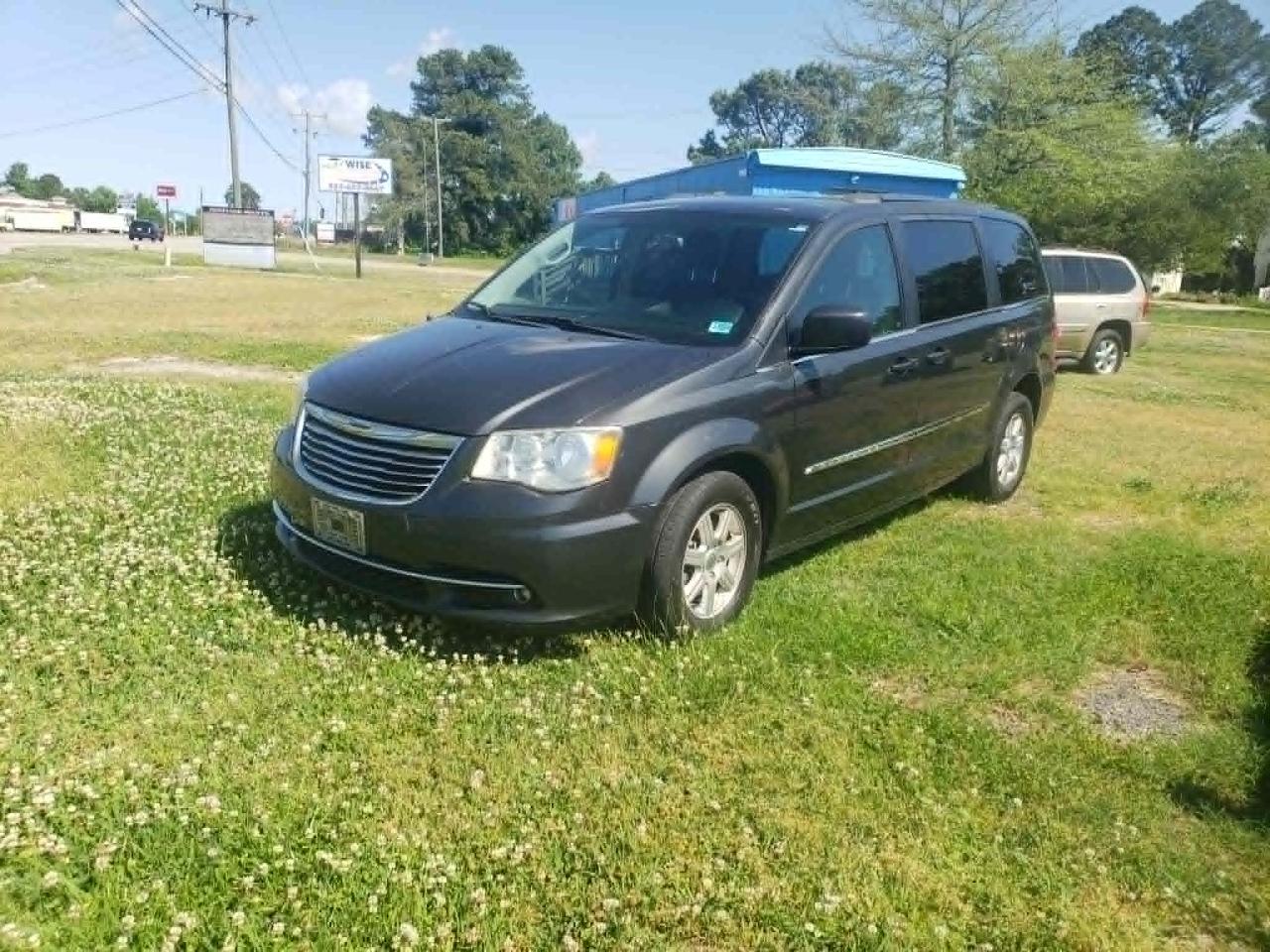 Chrysler Town & Country Touring 2012