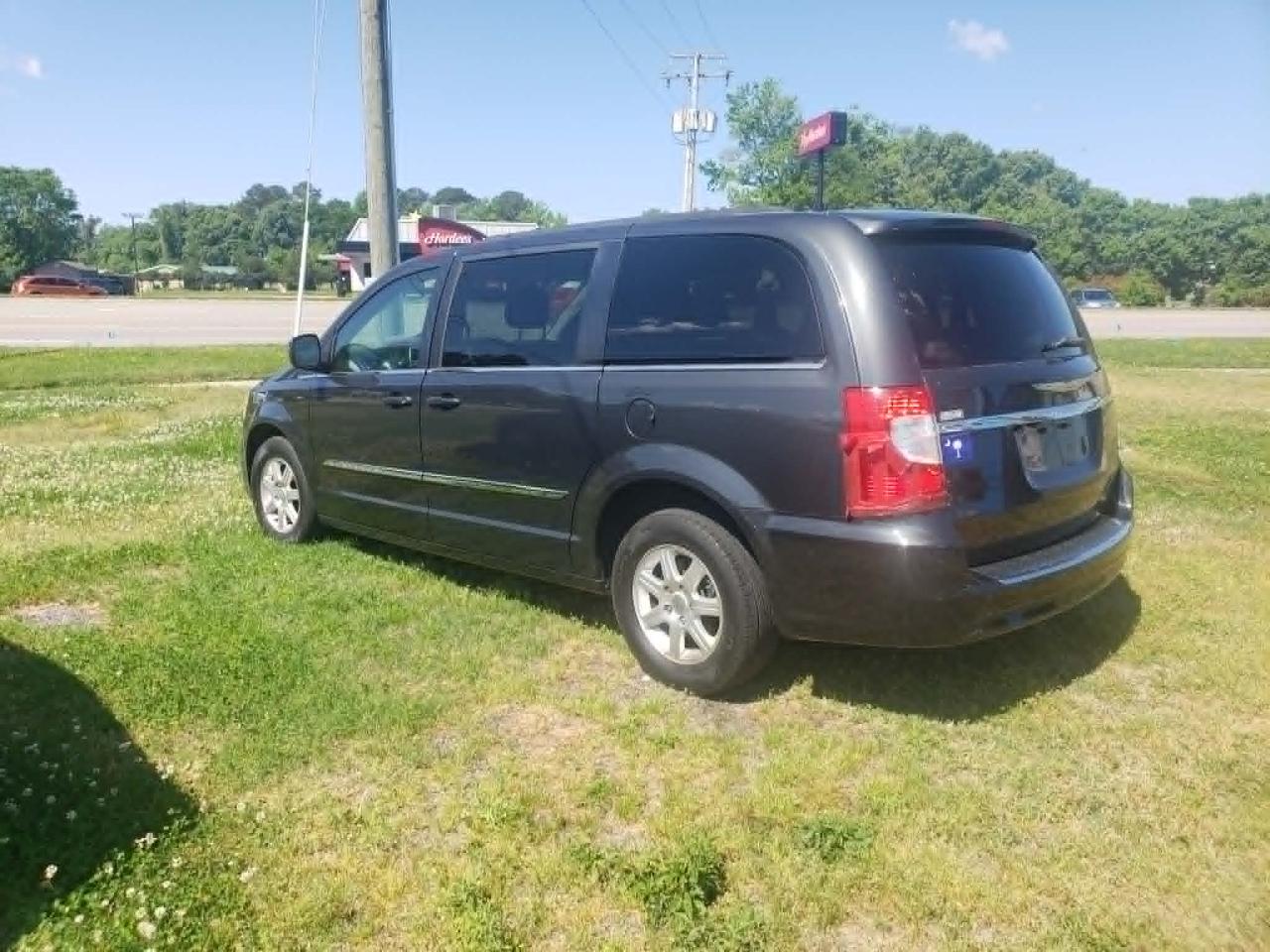 Chrysler Town & Country Touring 2012