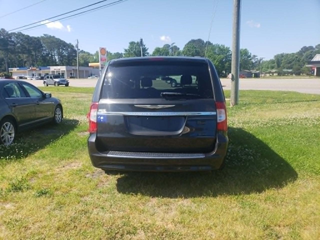 Chrysler Town & Country Touring 2012