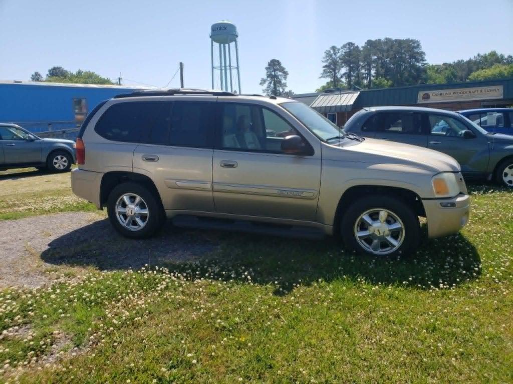 GMC Envoy SLE 4WD 2005