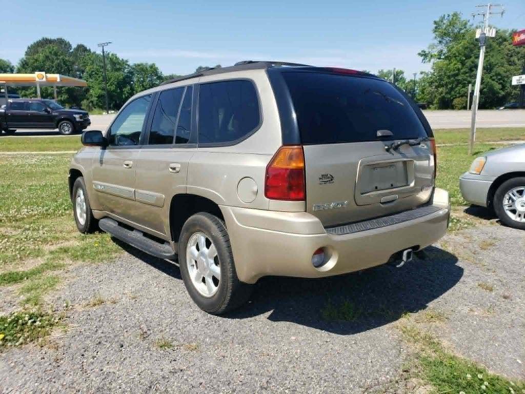 GMC Envoy SLE 4WD 2005