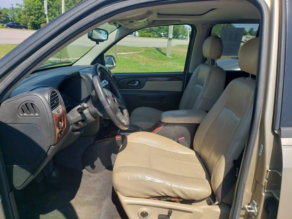 GMC Envoy SLE 4WD 2005