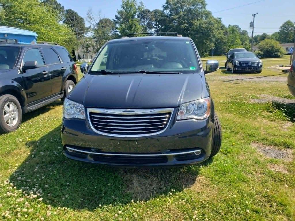 Chrysler Town & Country Touring-L 2014
