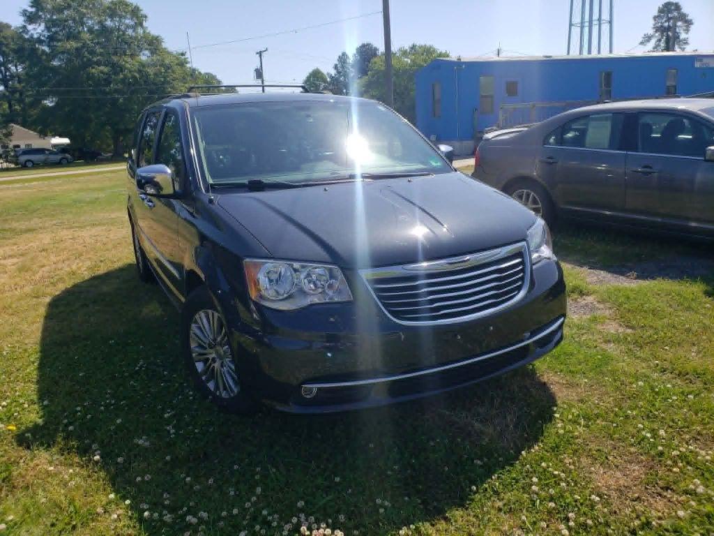 Chrysler Town & Country Touring-L 2014