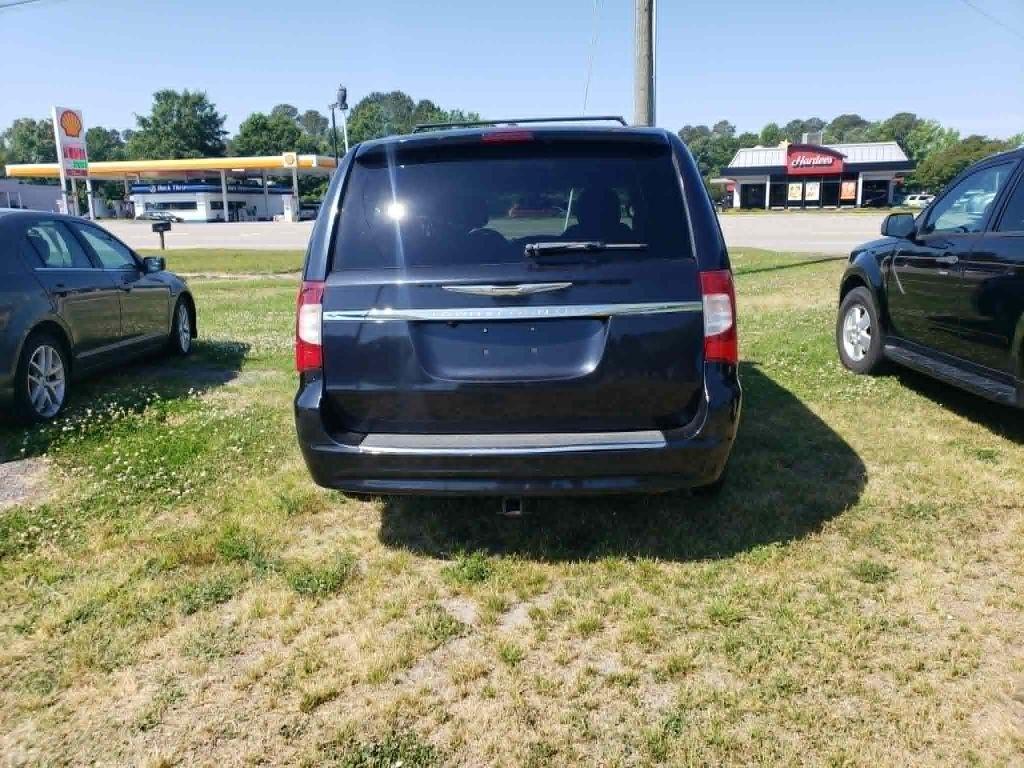 Chrysler Town & Country Touring-L 2014