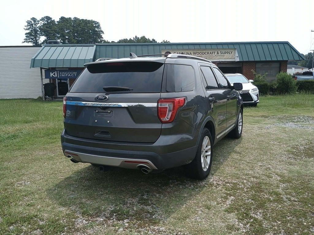 Ford Explorer 2WD 4dr V6 XLT 2016