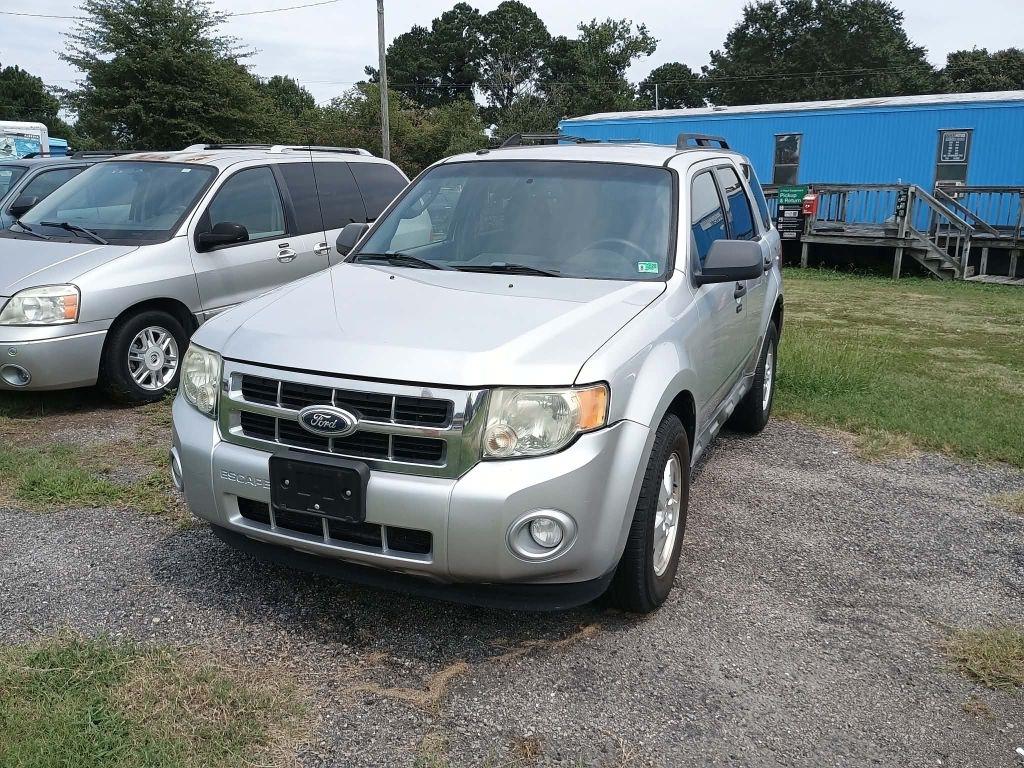 Ford Escape XLT FWD 2011