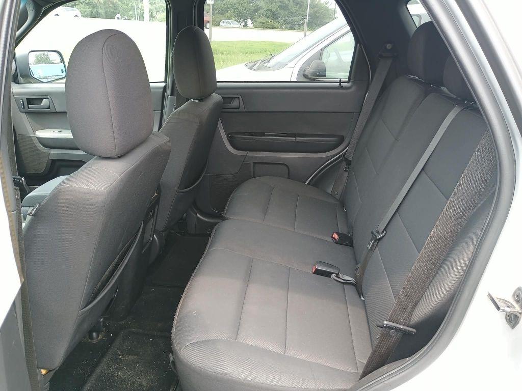 Ford Escape XLT FWD 2011