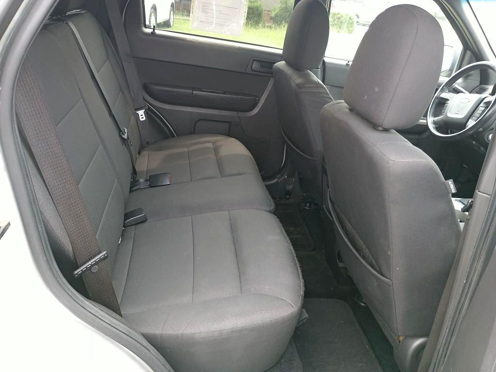 Ford Escape XLT FWD 2011