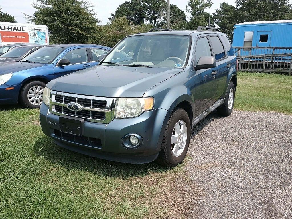 Ford Escape XLT FWD 2012