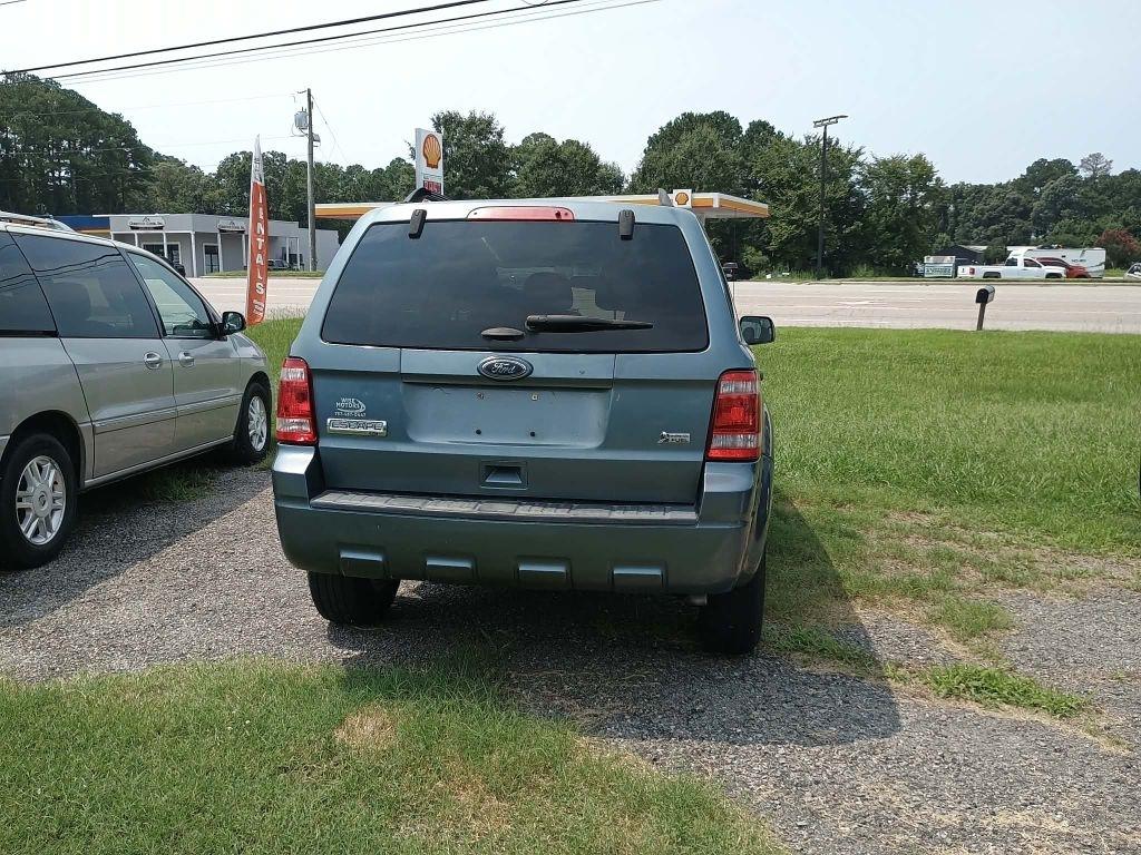 Ford Escape XLT FWD 2012