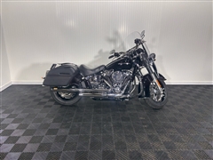 2019 Harley-Davidson FLDE 