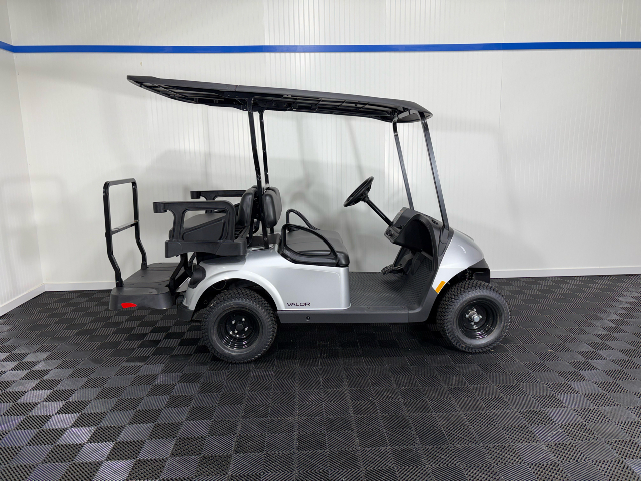 2025 EZGO RXV Valor 4 Passenger Gas Golf Cart NEW