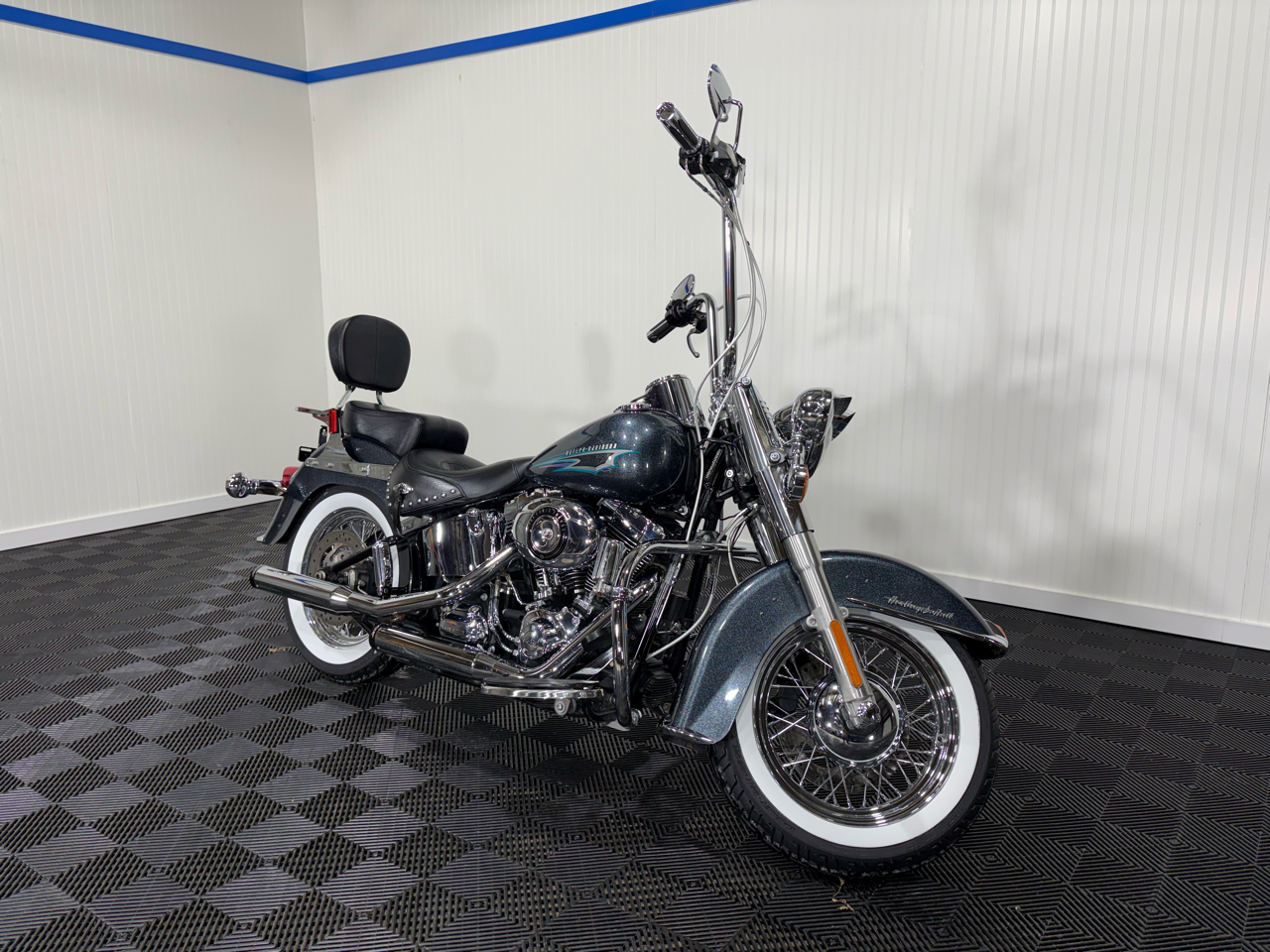 2015 Harley-Davidson FLSTC103 