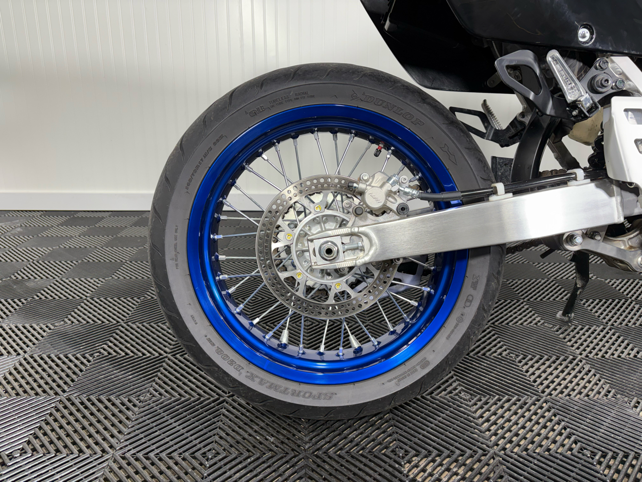 Suzuki DR-Z400SM  2024