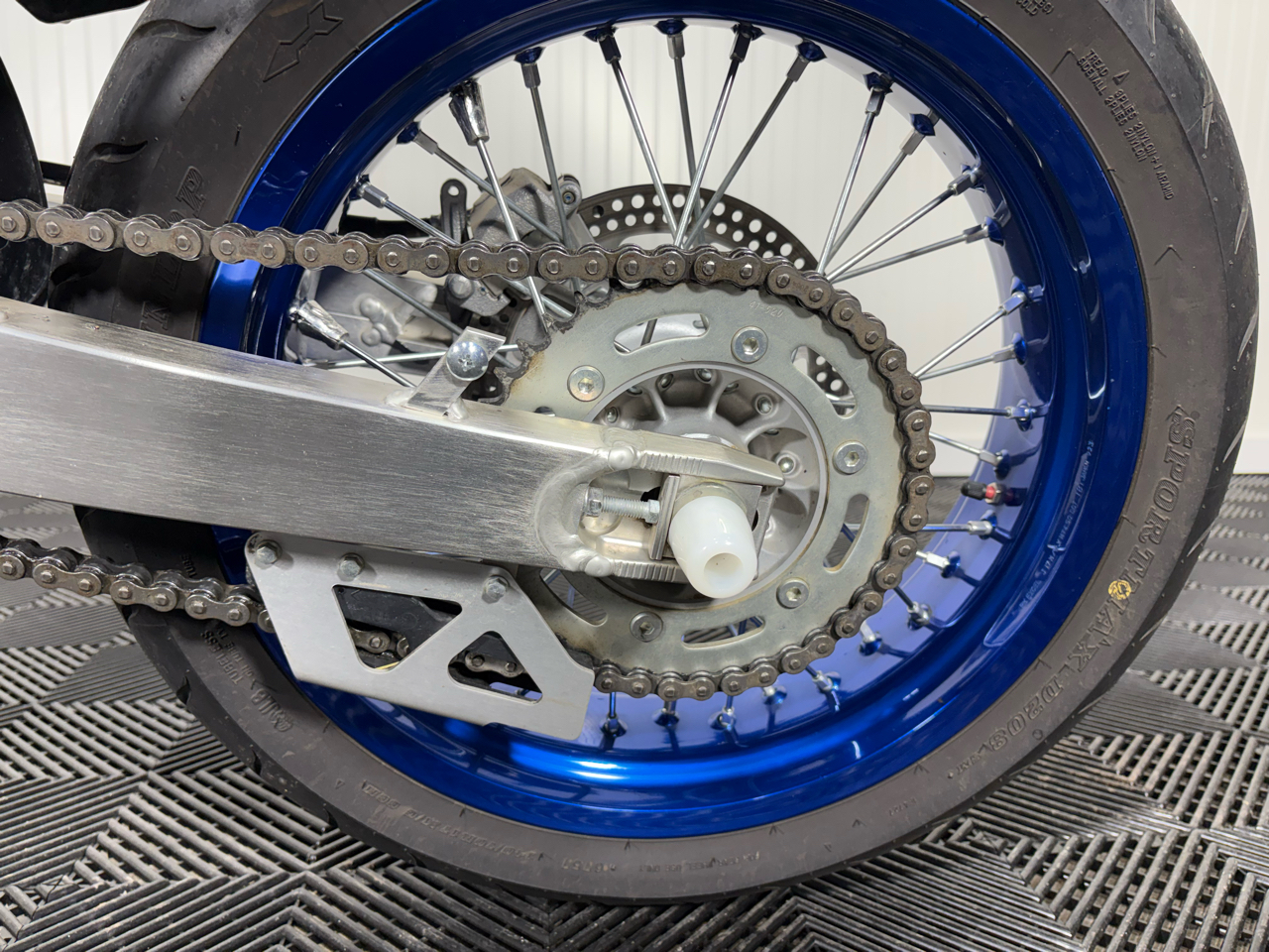 Suzuki DR-Z400SM  2024