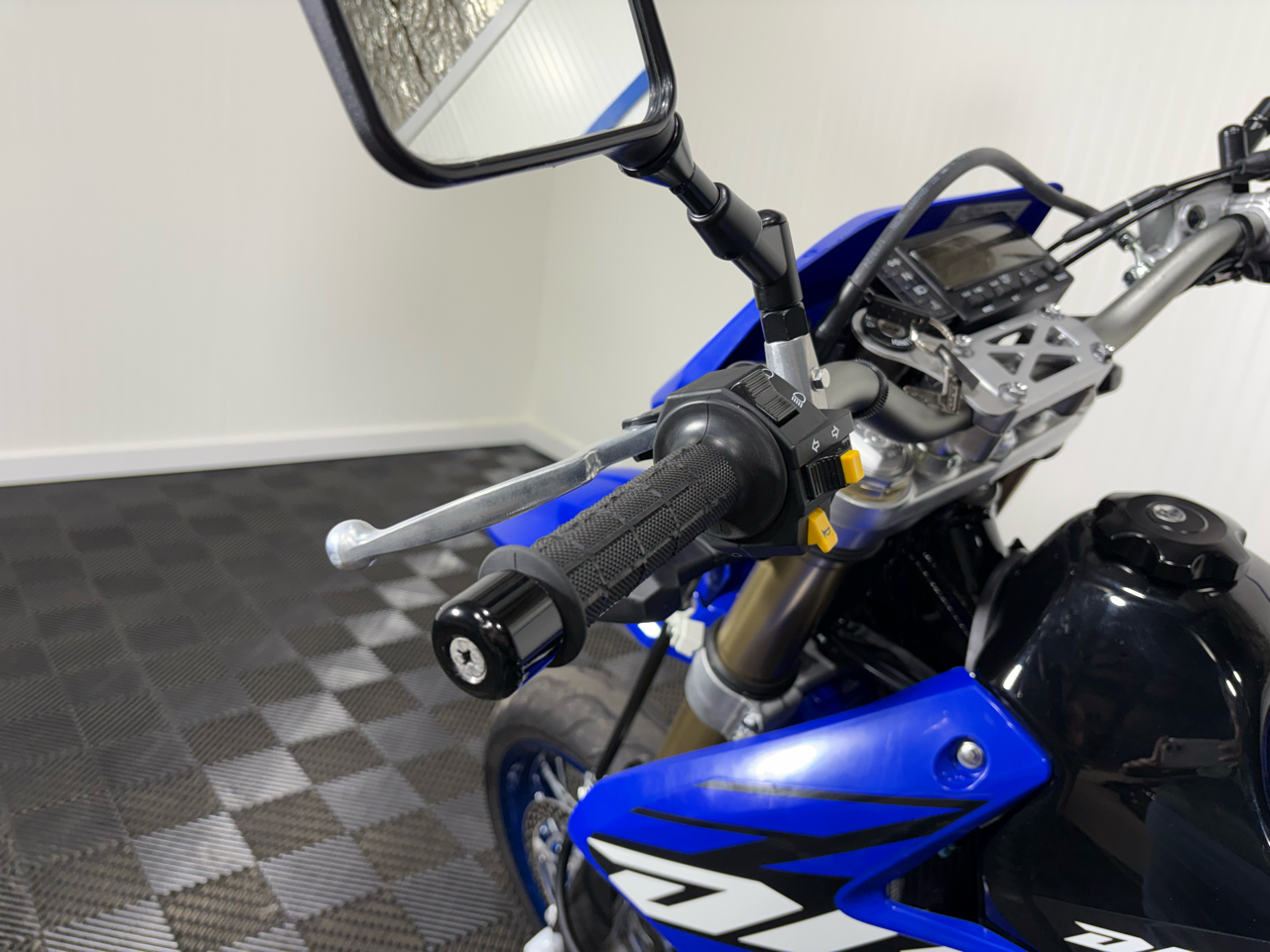 Suzuki DR-Z400SM  2024