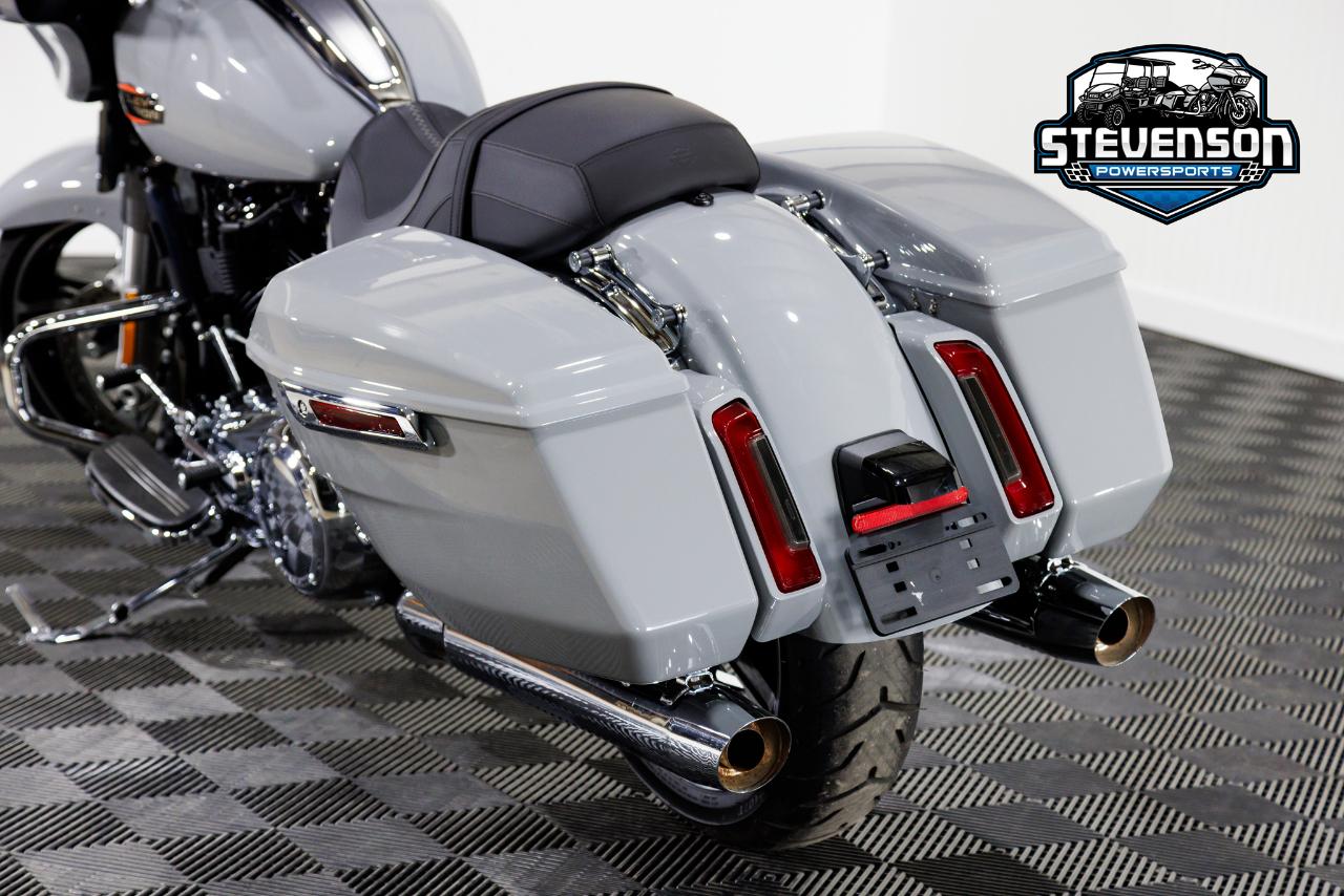 Harley-Davidson FLHX Street Glide 2024