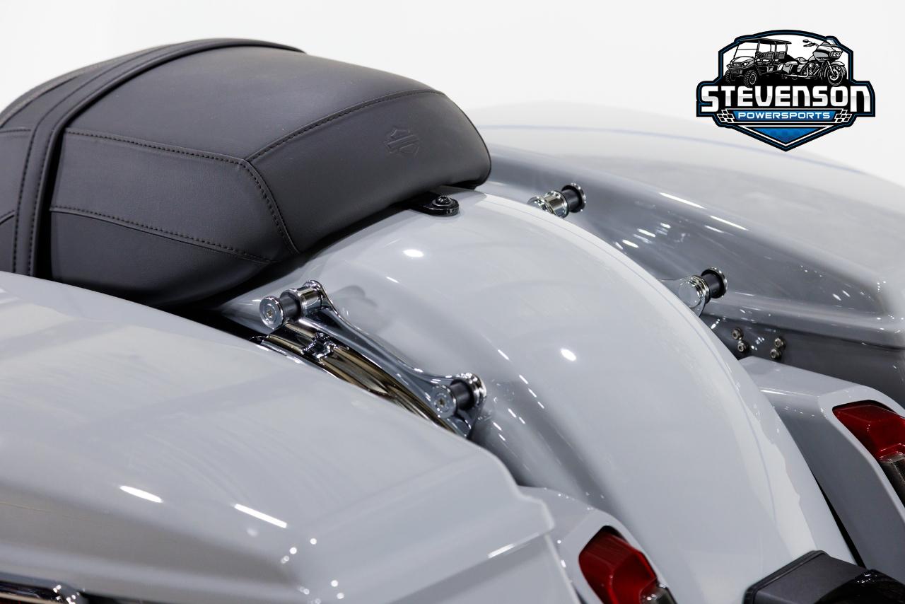 Harley-Davidson FLHX Street Glide 2024