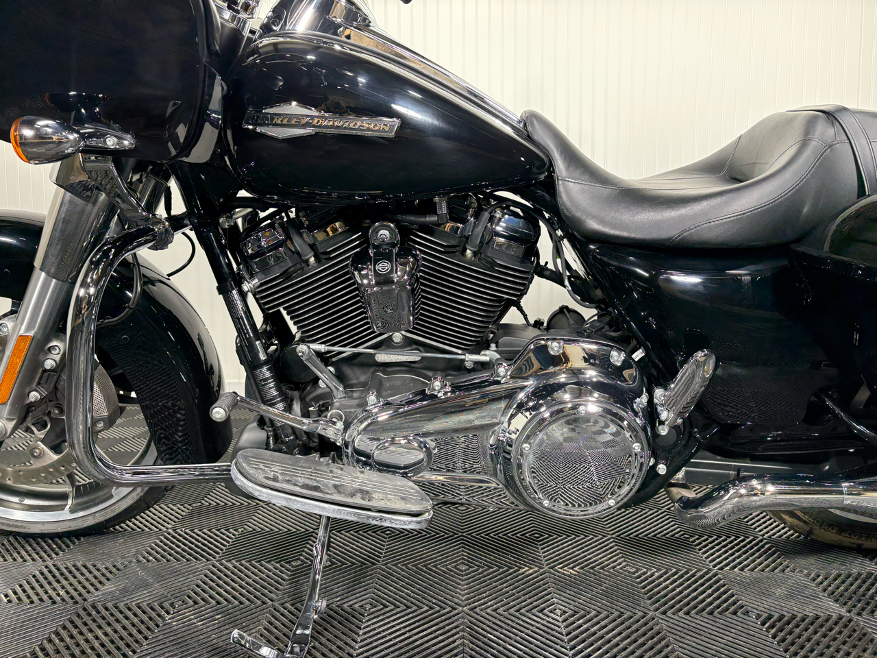 Harley-Davidson FLTRX  2022