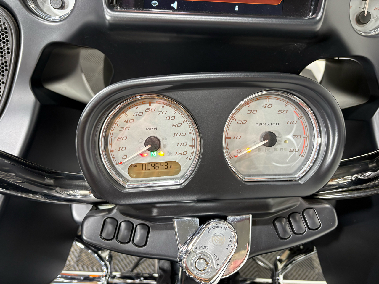 Harley-Davidson FLTRX  2022