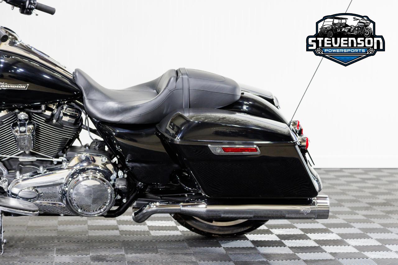 Harley-Davidson FLTRX  2022