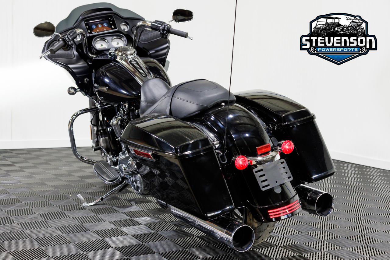 Harley-Davidson FLTRX  2022