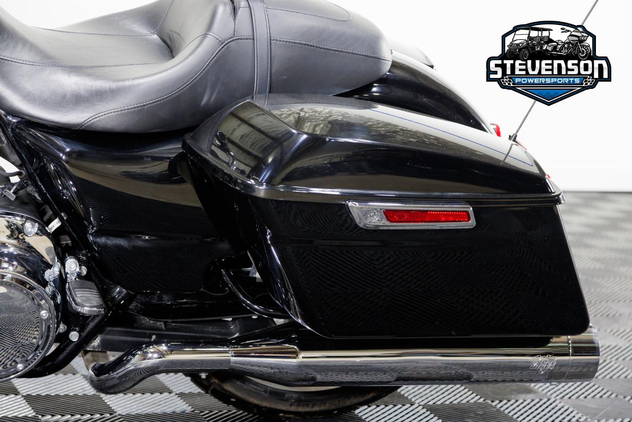 Harley-Davidson FLTRX  2022