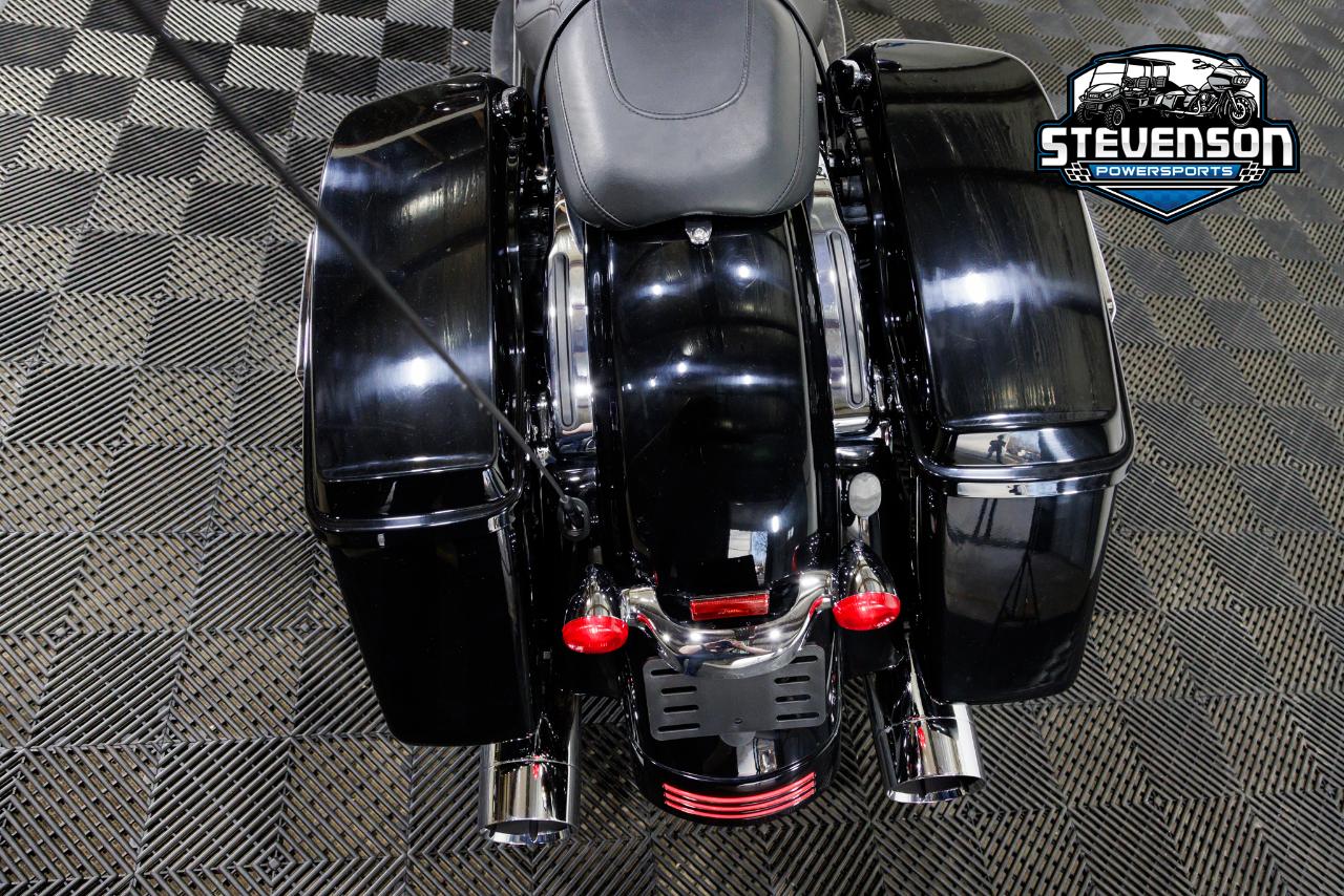 Harley-Davidson FLTRX  2022