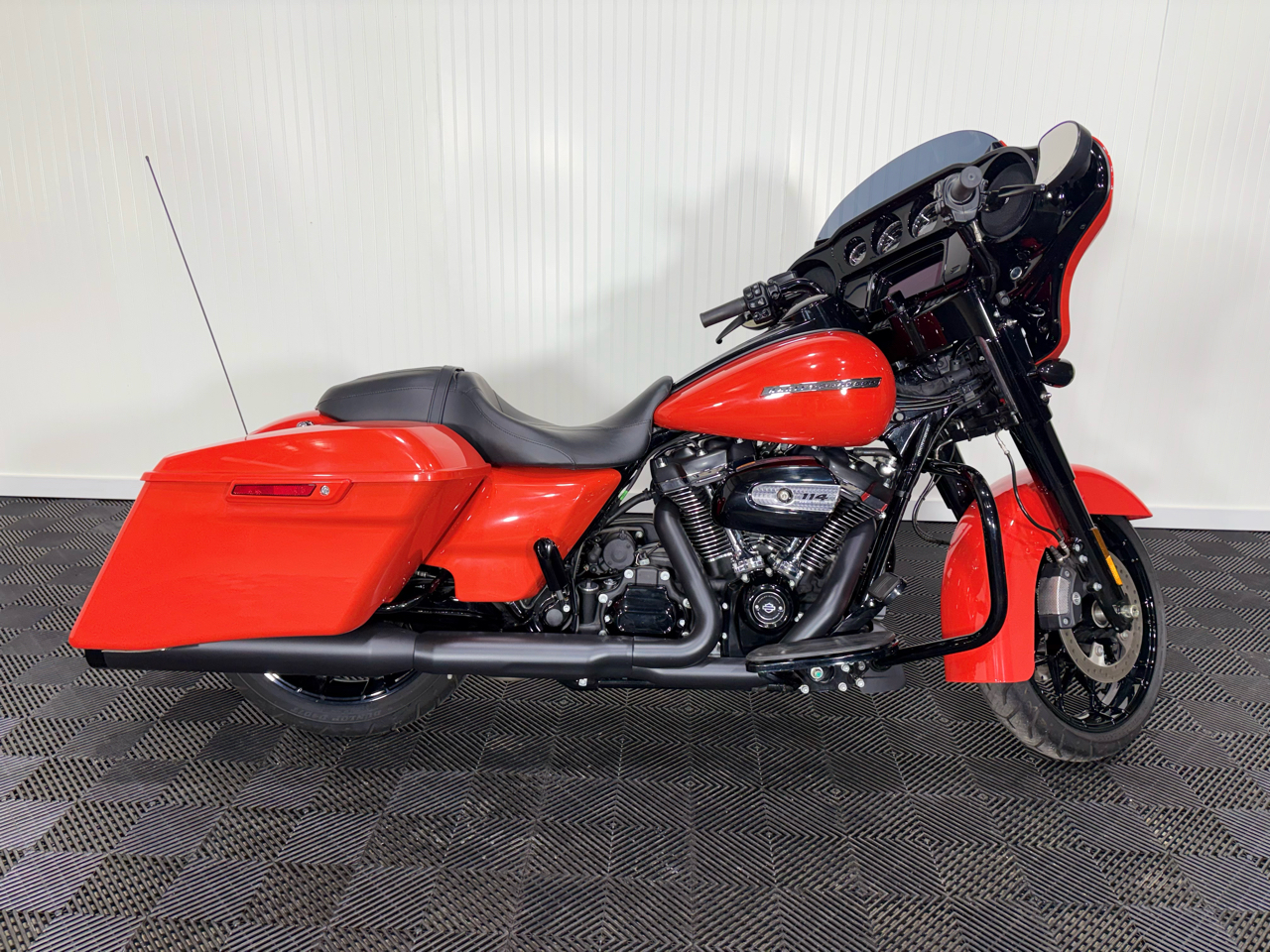 2020 Harley-Davidson FLHXS Street Glide Special