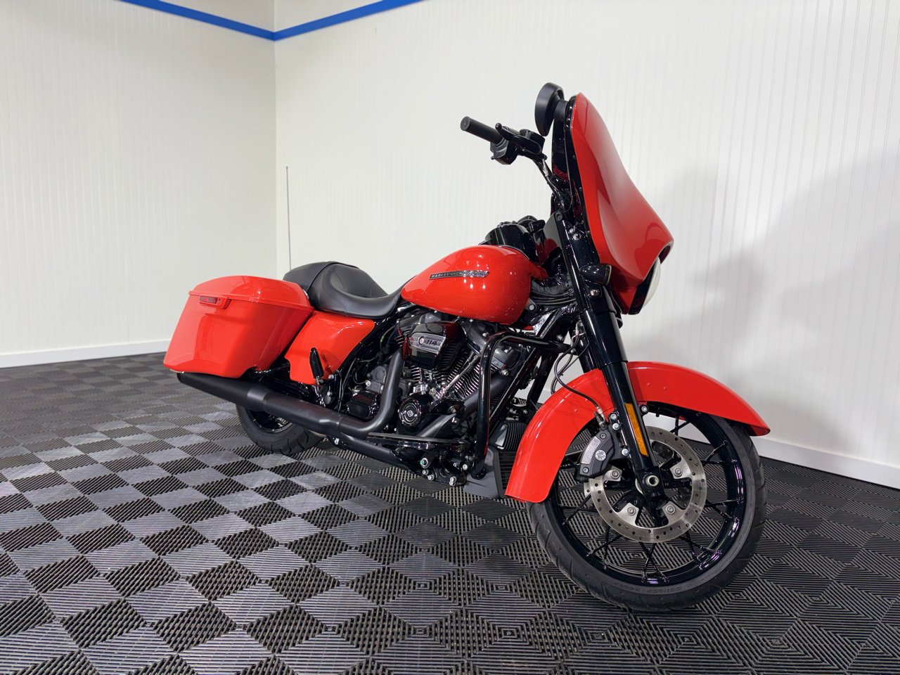 Harley-Davidson FLHXS  2020