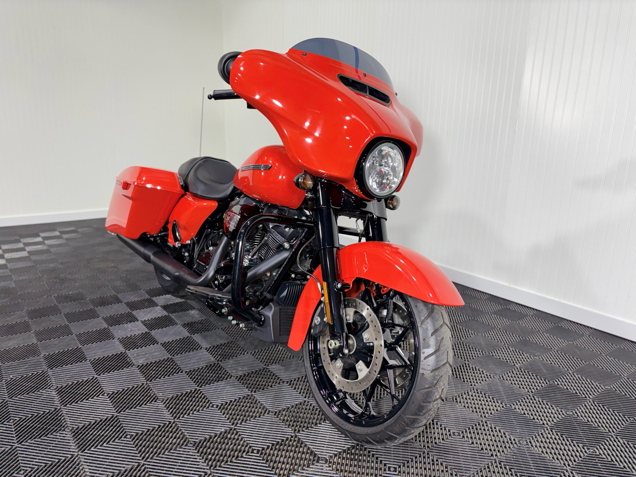 Harley-Davidson FLHXS  2020