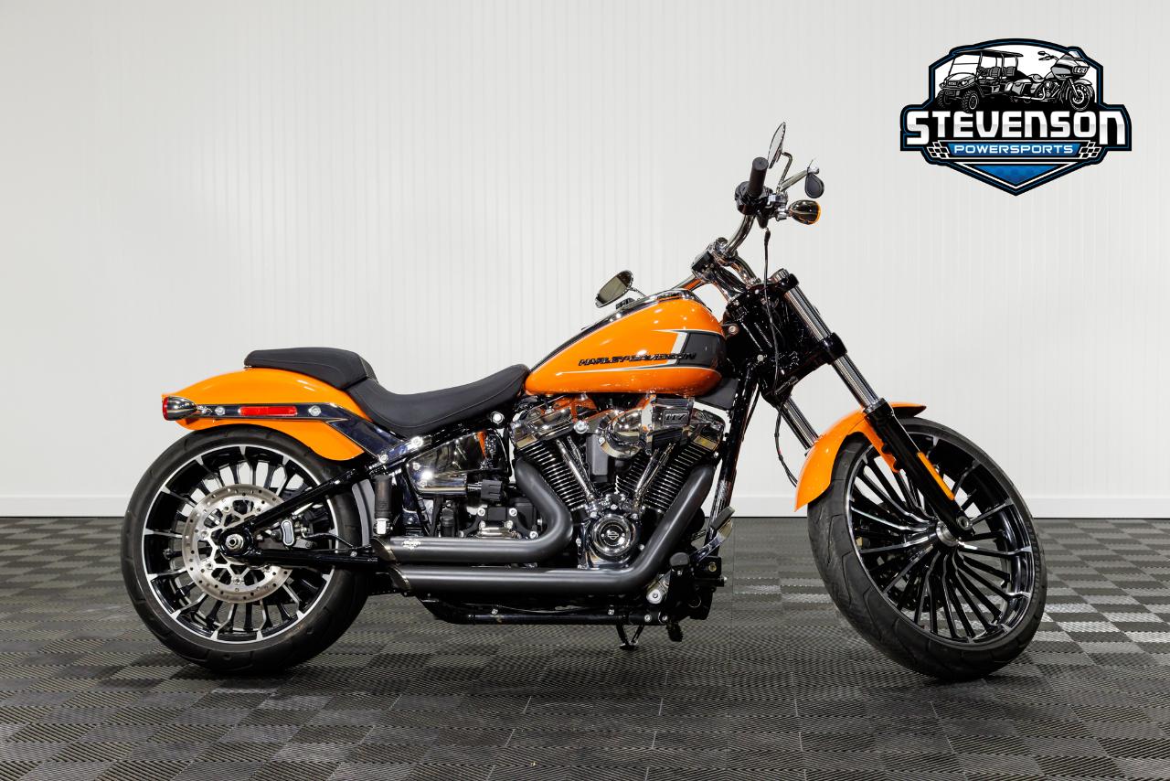 Harley-Davidson FXBR Breakout  2023