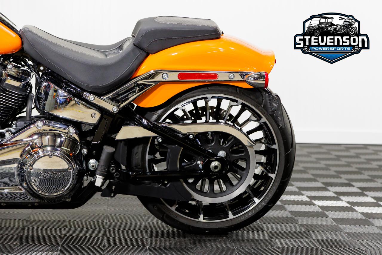 Harley-Davidson FXBR Breakout  2023