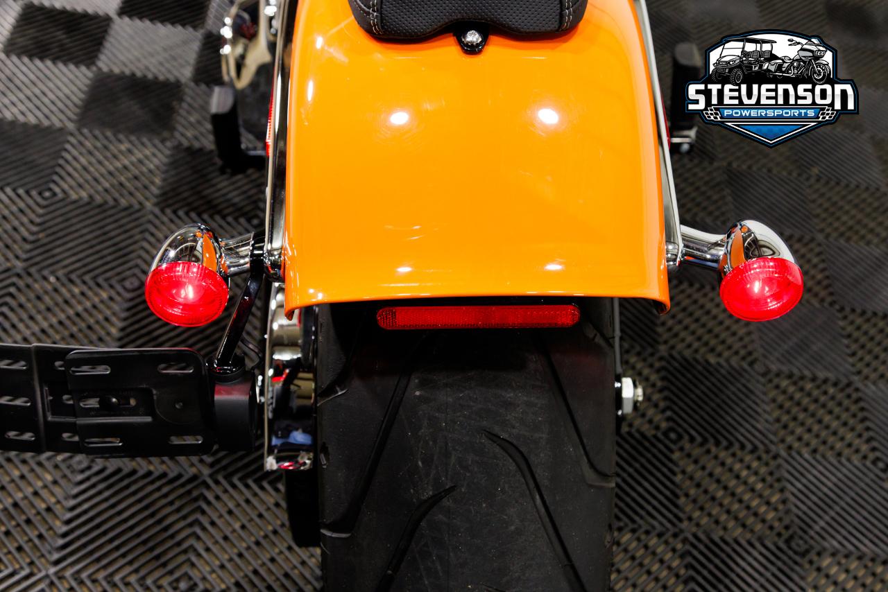 Harley-Davidson FXBR Breakout  2023