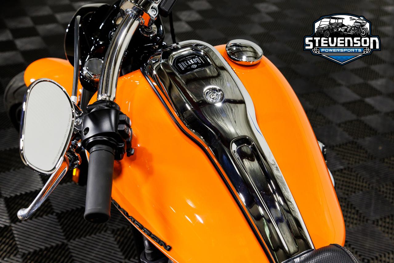 Harley-Davidson FXBR Breakout  2023