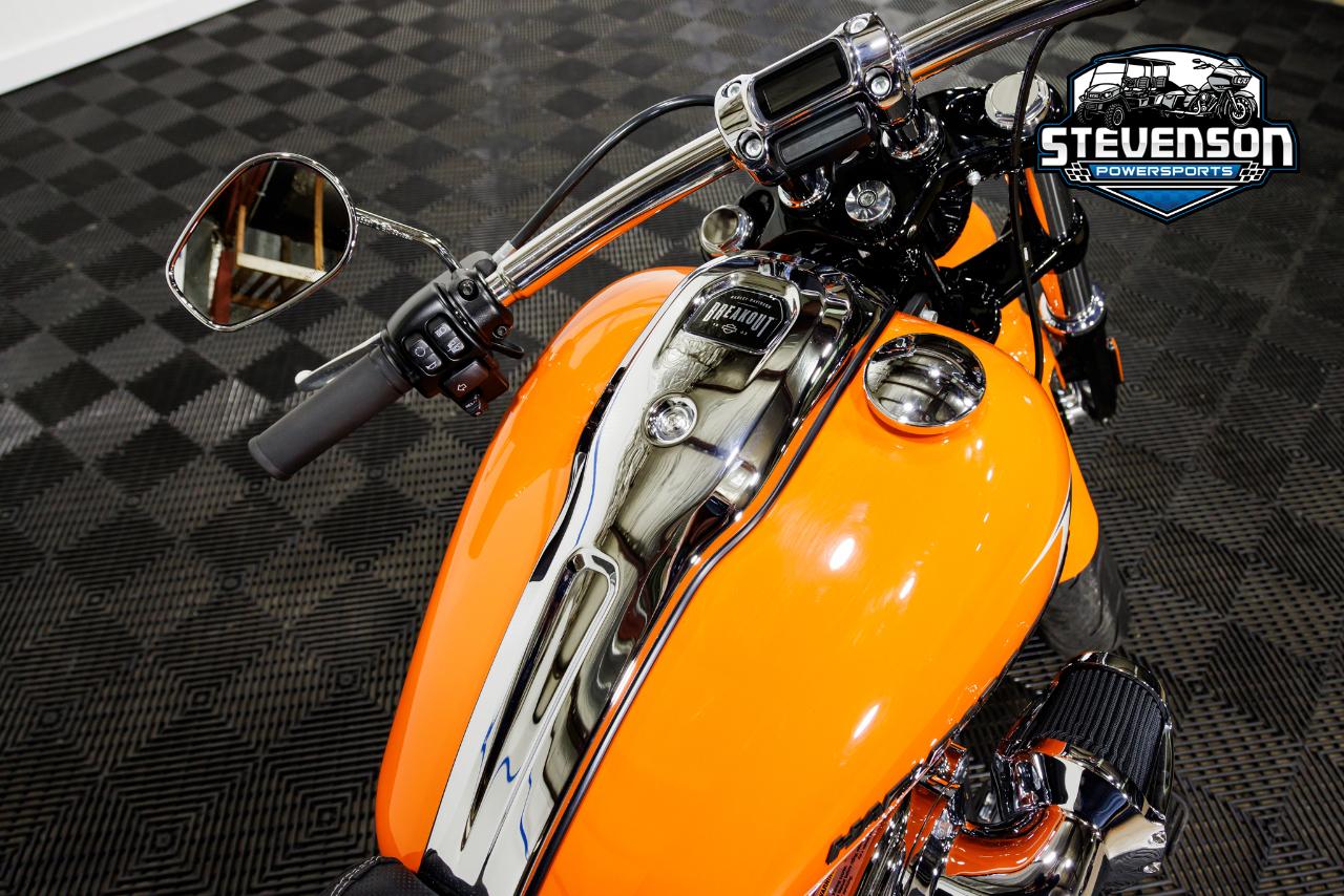 Harley-Davidson FXBR Breakout  2023